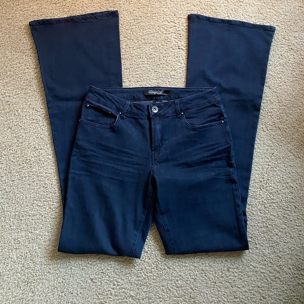 Buy 3 get 1 free Sunrise flare long jeans